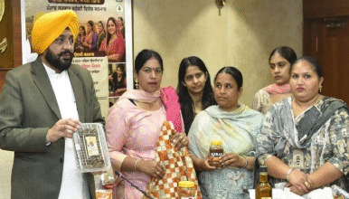 Photo of भगवंत मान सरकार का महिला सशक्तिकरण अभियान, 14,100 महिला उद्यमियों को मिलेगा सम्मान
