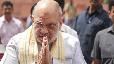 Photo of कोलकाता में आंधी-तूफान के कारण दो घंटे देरी से उतरा गृह मंत्री का विमान, पश्चिम बंगाल में चुनाव की तैयारियां तेज