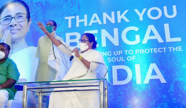 Photo of ममता बनर्जी ने 294 सीटों के उम्मीदवार घोषित किए, 52 महिलाओं को टिकट, BJP पर साधा निशाना