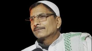 Photo of लोनी में पुलिस-बदमाश मुठभेड़: Ex-मुस्लिम सलीम पर हमले का आरोपी ढेर, थानाध्यक्ष समेत तीन पुलिसकर्मी घायल