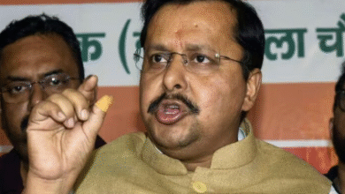 Photo of बिहार में सियासी हलचल तेज, नितिन नवीन ने विधायक पद छोड़ा, नीतीश कुमार ने भी दिया इस्तीफा