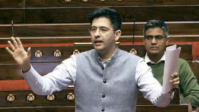 Photo of राज्यसभा में राघव चड्ढा ने उठाया मोबाइल यूजर्स का मुद्दा, 28 दिन के रिचार्ज और इनकमिंग कॉल बंद होने पर जताई आपत्ति