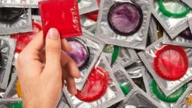 Photo of युद्ध में क्यों बढ़ जाती है कंडोम की मांग? हथियारों की सुरक्षा में भी है बड़ा रोल