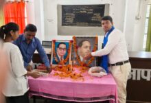 Photo of बख्शी का तालाब तहसील परिसर में बाबा साहब को दी गई श्रद्धांजलि, माल्यार्पण कर किया गया याद