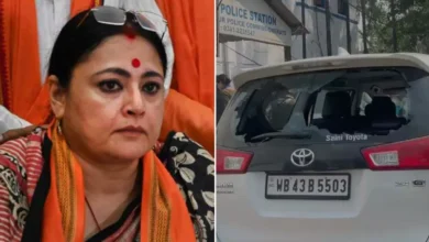 Photo of बंगाल चुनाव में हिंसा, आसनसोल साउथ में BJP उम्मीदवार अग्निमित्रा पॉल की कार पर पथराव
