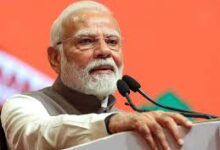 Photo of बदलाव की बात लेकर बंगाल पहुंचे नरेंद्र मोदी, विकास बनाम भ्रष्टाचार पर घमासान