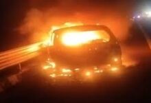 Photo of दिल्ली-मुंबई एक्सप्रेस-वे पर दर्दनाक हादसा: चलती कार में लगी आग, 5 लोगों की जिंदा जलकर मौत