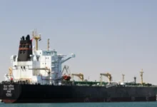 Photo of Strait of Hormuz पार कर भारत पहुंचा तेल टैंकर ‘देश गरिमा’