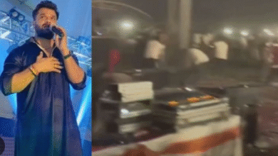 Photo of मुजफ्फरपुर में खेसारी लाल यादव के कार्यक्रम में बवाल, जमकर पथराव और लाठीचार्ज, 3 पुलिसकर्मी घायल