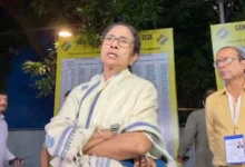 Photo of मतगणना से पहले बंगाल में सियासी बवाल, स्ट्रॉन्ग रूम पर TMC के आरोप, ममता बनर्जी आधी रात पहुंचीं