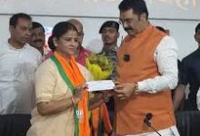Photo of RJD से निष्कासित रितु जायसवाल बीजेपी में शामिल, बिहार की राजनीति में बढ़ी हलचल