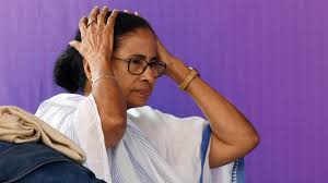 Photo of चुनावी हार के बाद TMC में बढ़ी बगावत, दो और पार्षदों के इस्तीफे से ममता की बढ़ीं मुश्किलें