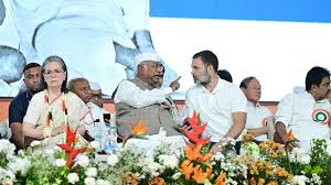Photo of कांग्रेस में बड़े संगठनात्मक बदलाव की तैयारी, कई राज्यों में बदल सकते हैं प्रदेश अध्यक्ष और प्रभारी