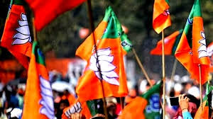 Photo of फलता में BJP की ऐतिहासिक जीत, TMC का किला ढहा, देबांग्शु पांडा ने 1 लाख से ज्यादा वोटों से मारी बाजी