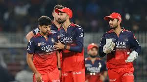 Photo of आईपीएल 2026 प्लेऑफ की जंग रोमांचक, RCB ने बनाई जगह, 7 टीमों में 3 स्लॉट के लिए मुकाबला