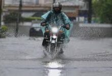 Photo of मौसम ने बदली करवट: 13 राज्यों में आंधी-बारिश का अलर्ट, 100 किमी प्रति घंटे तक चल सकती हैं हवाएं