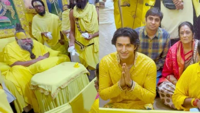 Photo of ‘कृष्णावतारम’ की सफलता के बीच प्रेमानंद महाराज के दरबार पहुंचे सिद्धार्थ गुप्ता