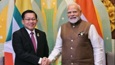 Photo of PM मोदी और म्यांमार के राष्ट्रपति मिन आंग ह्लाइंग की अहम मुलाकात, द्विपक्षीय संबंधों को नई मजबूती देने पर हुई चर्चा
