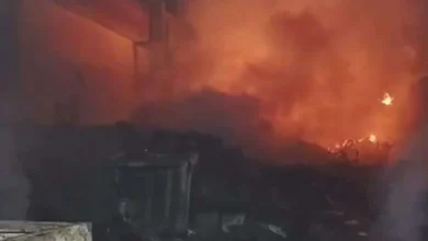 Photo of ﻿दिल्ली में मजदूर कैंप में भीषण आग, 200 से अधिक अस्थायी आवास जलकर राख; घंटों की मशक्कत के बाद पाया गया काबू
