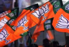 Photo of यूपी बीजेपी संगठन में बड़ा फेरबदल: 19 उपाध्यक्ष और 8 महामंत्री नियुक्त, पूजा पाल और नीरज सिंह को मिली बड़ी जिम्मेदारी