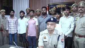 Photo of कानपुर में 225 करोड़ के साइबर ठगी नेटवर्क का भंडाफोड़, 6 गिरफ्तार 450 म्यूल अकाउंट्स का खुलासा