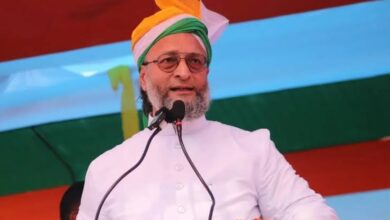 Photo of टीएमसी संकट पर ओवैसी का हमला, बोले- हमें बीजेपी की ‘बी टीम’ कहने वाले अब चुप क्यों हैं?