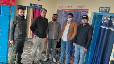 Photo of बद्रीनाथ धाम दान घोटाला: पूर्व अधिकारी राजेंद्र चौहान गिरफ्तार, SIT की जांच तेज