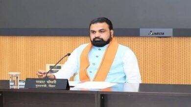 Photo of बिहार गति परियोजनाओं की समीक्षा: CM सम्राट चौधरी ने दिए सख्त निर्देश, बंद टीबी केंद्र दोबारा खोलने और सड़क परियोजनाएं तेज करने पर जोर