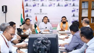 Photo of दिल्ली में CM सम्राट चौधरी की नितिन गडकरी से अहम बैठक, बिहार के एक्सप्रेसवे और हाईवे परियोजनाओं को मिली रफ्तार