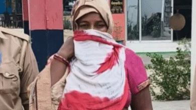 Photo of फतेहपुर में पत्नी ने पेट्रोल डालकर पति को जिंदा जलाया, बीड़ी से आग लगने की बनाई थी झूठी कहानी, पुलिस जांच में खुला राज