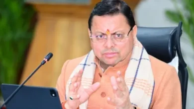 Photo of पेपर लीक विवाद पर सीएम धामी का कांग्रेस पर पलटवार, बोले- ‘हमारे राज में कार्रवाई होती है, नकल नहीं चलती’