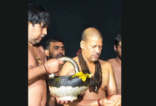 Photo of सावन के तीसरे सोमवार पर दक्षिण काली मंदिर बना आस्था का केंद्र, कैलाशानंद गिरि जी महाराज की कठोर साधना देखने उमड़ा श्रद्धालुओं का सैलाब