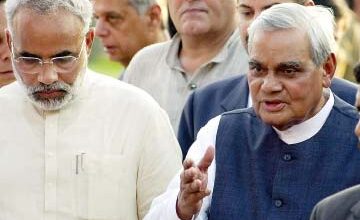 Photo of अटल बिहारी वाजपेयी की पुण्यतिथि पर PM मोदी ने दी श्रद्धांजलि, बोले- उनके विचार हमेशा करते रहेंगे मार्गदर्शन