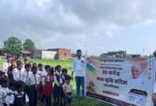 Photo of ‘100 करोड़ नशा मुक्ति प्रतिज्ञा महा अभियान’ को मिली नई गति, लखनऊ के 9 शिक्षण संस्थानों में 2,855 छात्रों ने ली नशामुक्ति की शपथ