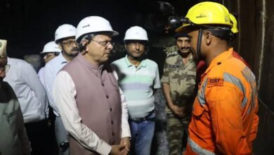 Photo of चमोली टनल हादसा: 7 की मौत, 3 अब भी लापता, CM धामी ने अंदर जाकर लिया रेस्क्यू का जायजा