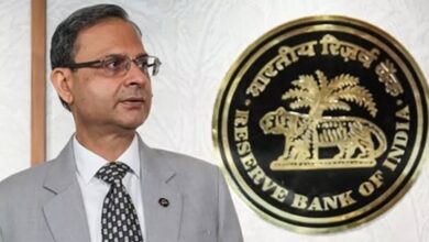 Photo of RBI ने रेपो रेट 5.25% पर रखा बरकरार, महंगाई और वैश्विक अनिश्चितताओं के बीच नहीं बदली ब्याज दरें