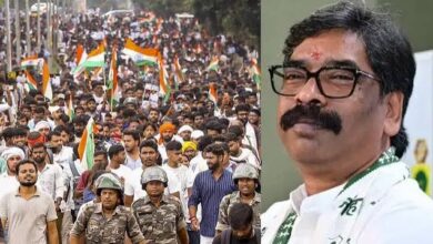 Photo of JPSC-JSSC आंदोलन के बीच CM हेमंत सोरेन का विपक्ष पर हमला, बोले – ‘छात्रों को भटकाने की कोशिश की गई’