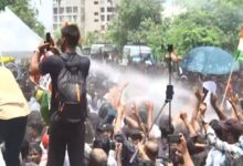 Photo of JPSC-JSSC छात्रों का विधानसभा घेराव: बैरिकेडिंग तोड़कर आगे बढ़े प्रदर्शनकारी, पुलिस ने किया लाठीचार्ज और आंसू गैस का इस्तेमाल