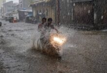 Photo of मानसून का कहर जारी: 15 राज्यों में मूसलाधार बारिश का अलर्ट, दिल्ली-NCR और गुरुग्राम में ऑरेंज चेतावनी