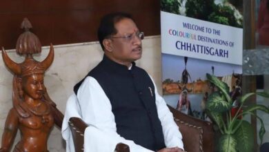 Photo of कुलगाम हमले पर भावुक हुए CM विष्णुदेव साय, शहीद श्रमिकों के परिवारों को हरसंभव मदद का भरोसा