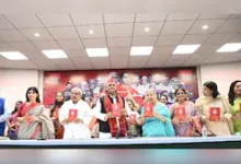 Photo of अखिलेश यादव का महिलाओं को बड़ा तोहफा, सत्ता में आए तो हर साल मिलेंगे 40 हजार रुपये, छात्राओं को लैपटॉप और साइकिल का भी वादा