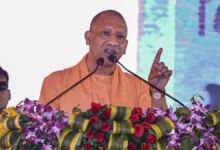 Photo of यूपी में बड़ा प्रशासनिक फेरबदल, 17 IAS अधिकारियों के तबादले, कई कमिश्नरों के बदले विभाग