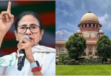 Photo of ममता बनर्जी पहुंचीं सुप्रीम कोर्ट, TMC के नाम-सिंबल पर EC के फैसले को दी चुनौती