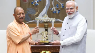 Photo of दिल्ली पहुंचे CM योगी, PM मोदी से की मुलाकात; अमित शाह और नितिन नबीन से भी बैठक का कार्यक्रम