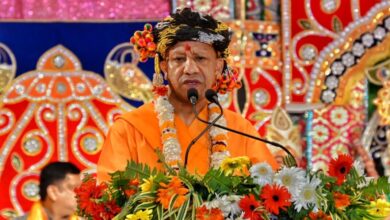 Photo of दुनिया में मुस्लिम से मुस्लिम, कम्युनिस्ट से कम्युनिस्ट और क्रिश्चियन से क्रिश्चियन लड़ रहे हैं: मुख्यमंत्री