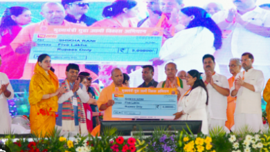 Photo of मुख्यमंत्री ने विभिन्न योजनाओं के लाभार्थियों को किया सम्मानित