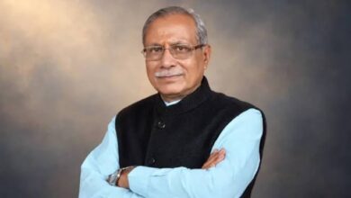 Photo of उत्तराखंड के नए राज्यपाल बने डॉ. ढाल सिंह बिसेन, लोकभवन में ली पद और गोपनीयता की शपथ
