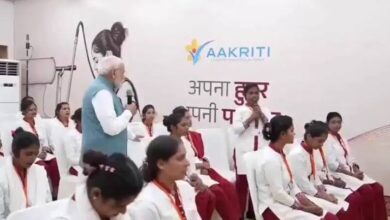 Photo of बेटियों की सुरक्षा का भरोसा देख मोदी बोले- योगी जी को थैंक्यू बोलो