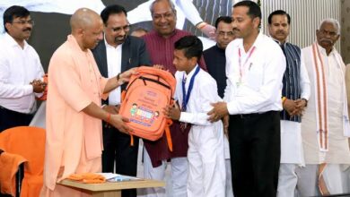 Photo of मुश्किल घड़ी में ‘अभिभावक’ बनी योगी सरकार, वाराणसी के 11,219 परिवारों को 191 करोड़ से अधिक की मदद