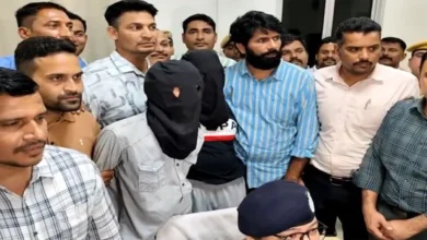 Photo of कैलिफोर्निया से मिली थी 34 हजार रुपये की सुपारी, टाइगर श्रॉफ पर फायरिंग के बाद पहचान छिपाकर भागे आरोपी